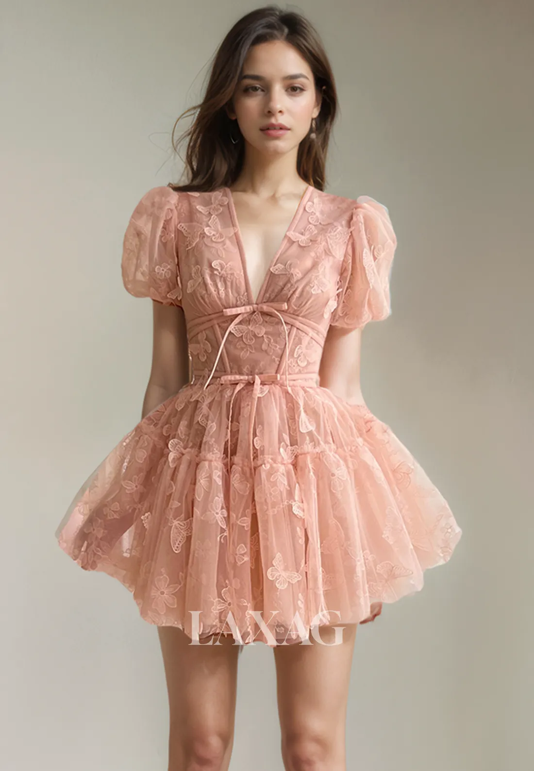 A-Line V-Neck Short Sleeves Appliques Tulle Elegant Party Homecoming Dress